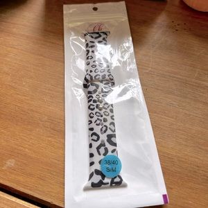 💚3/$20 Snow Leopard Print Fancy Band Silicone for Apple Watch.  New in Package